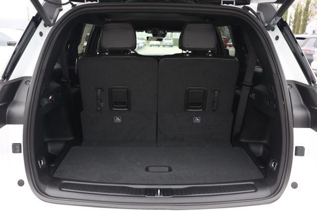 new 2025 Jeep Grand Cherokee L car, priced at $40,080