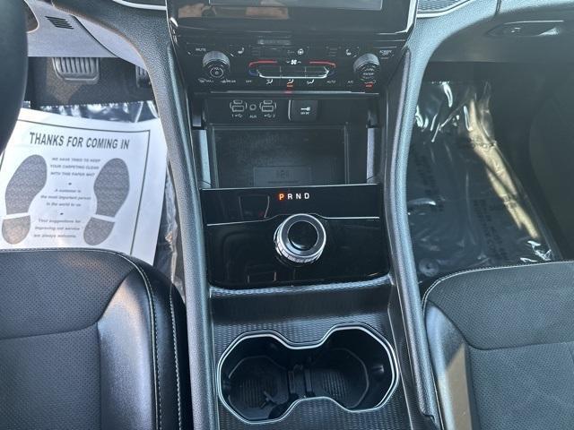 used 2024 Jeep Grand Cherokee car, priced at $32,950