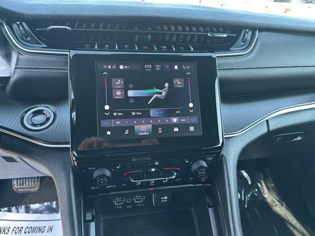 used 2024 Jeep Grand Cherokee car, priced at $32,950