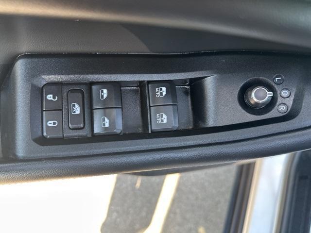 used 2024 Jeep Grand Cherokee car, priced at $32,950