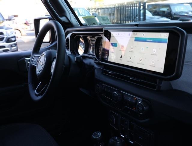 new 2025 Jeep Wrangler car, priced at $47,103