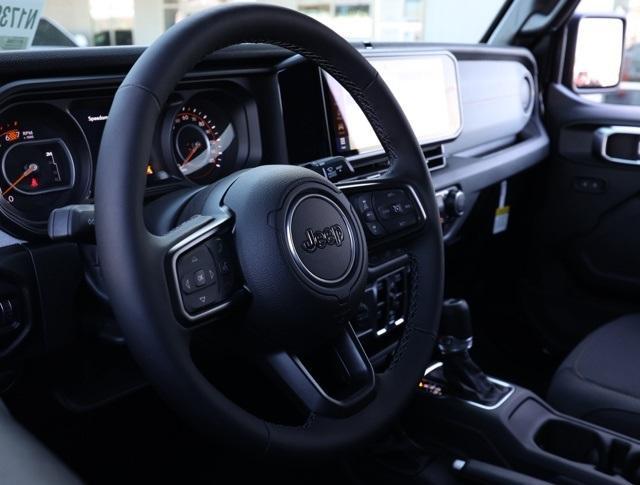 new 2025 Jeep Wrangler car, priced at $47,103