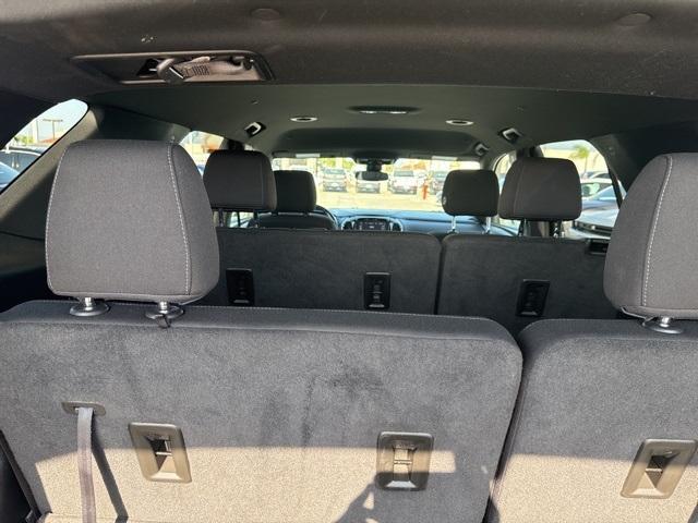 used 2022 Chevrolet Traverse car, priced at $28,240