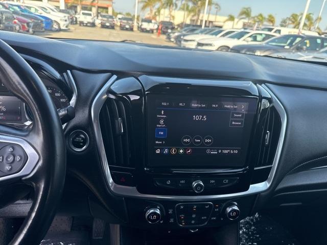 used 2022 Chevrolet Traverse car, priced at $28,240