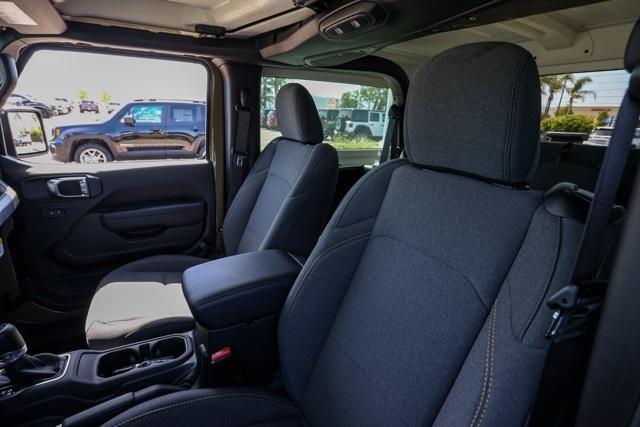 new 2025 Jeep Wrangler car, priced at $43,520