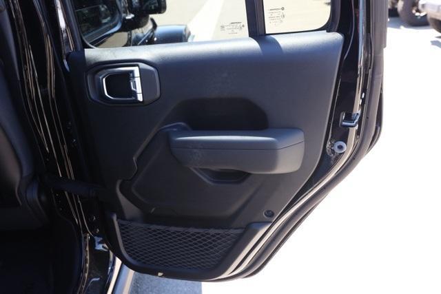 new 2025 Jeep Wrangler car, priced at $62,176