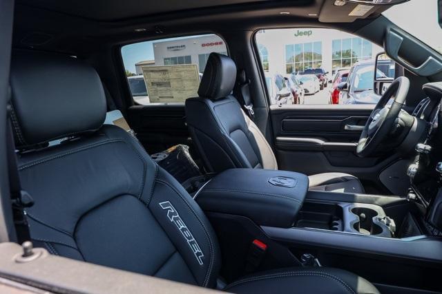 new 2025 Ram 1500 car, priced at $65,864