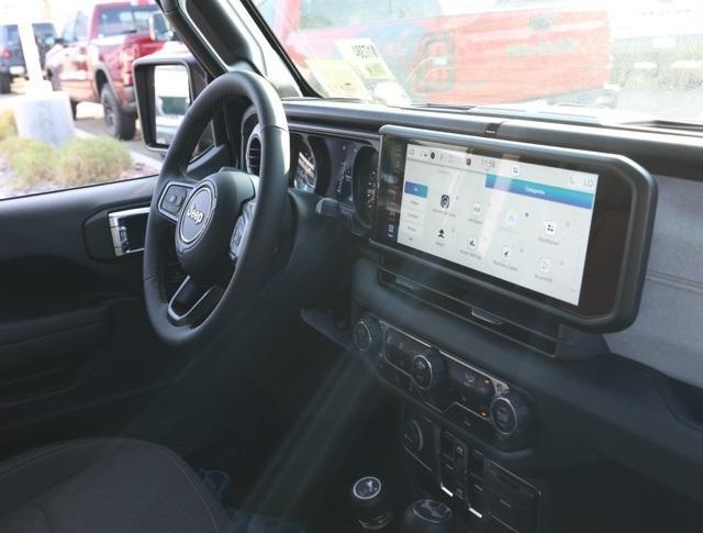 new 2025 Jeep Wrangler car, priced at $45,298