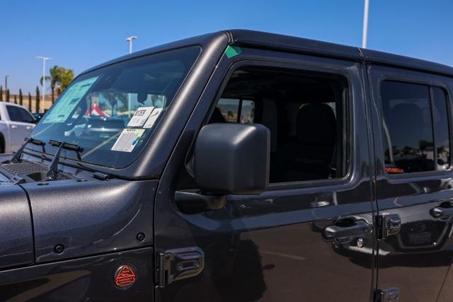 new 2025 Jeep Gladiator car, priced at $52,300