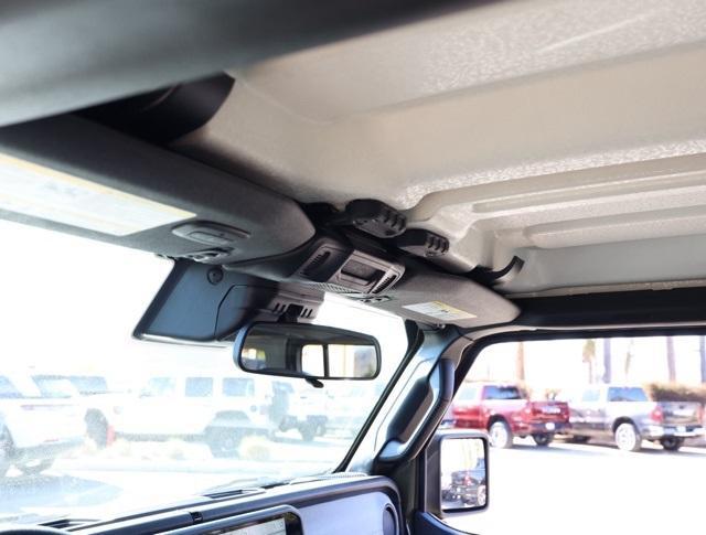 new 2025 Jeep Wrangler car, priced at $44,768