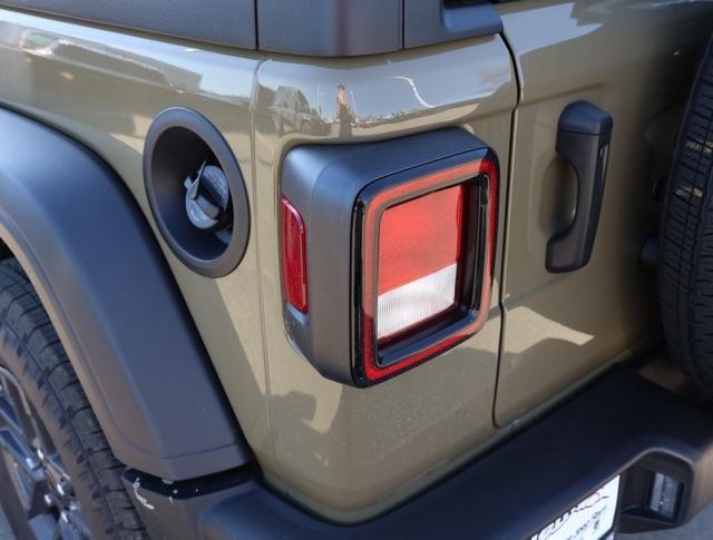 new 2025 Jeep Wrangler car, priced at $44,768