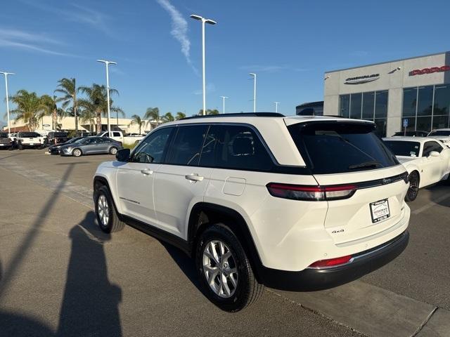 used 2024 Jeep Grand Cherokee car, priced at $33,930