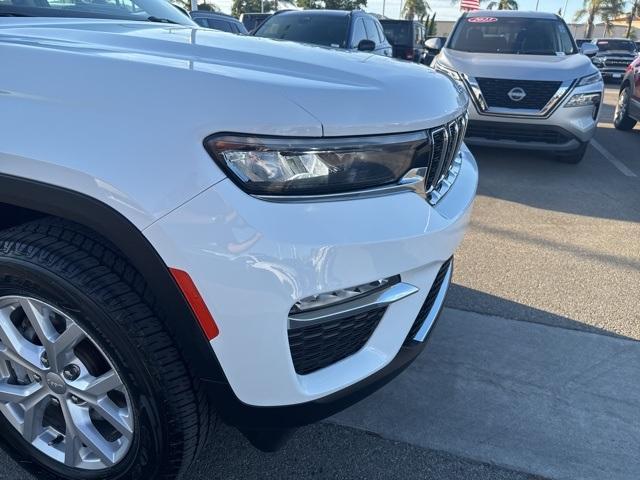 used 2024 Jeep Grand Cherokee car, priced at $33,930