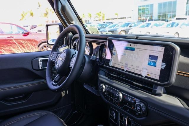 new 2025 Jeep Gladiator car, priced at $46,807