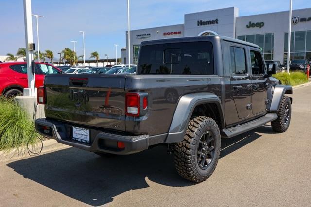new 2025 Jeep Gladiator car, priced at $46,807
