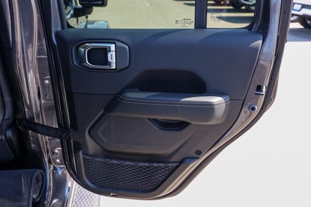 new 2025 Jeep Gladiator car, priced at $46,807