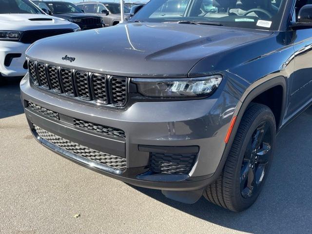 new 2024 Jeep Grand Cherokee L car, priced at $44,683