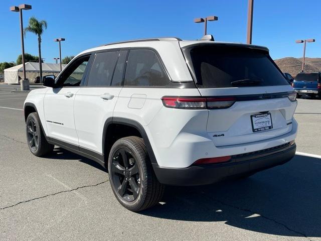 new 2025 Jeep Grand Cherokee car