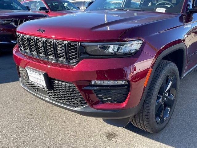 new 2025 Jeep Grand Cherokee car, priced at $47,520