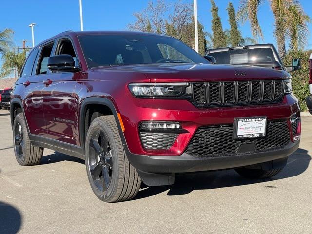 new 2025 Jeep Grand Cherokee car, priced at $47,520