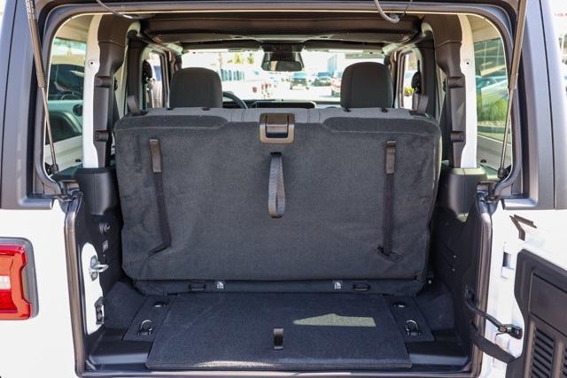 new 2025 Jeep Wrangler car, priced at $42,925