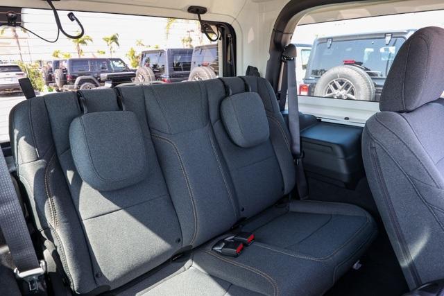new 2025 Jeep Wrangler car, priced at $42,925