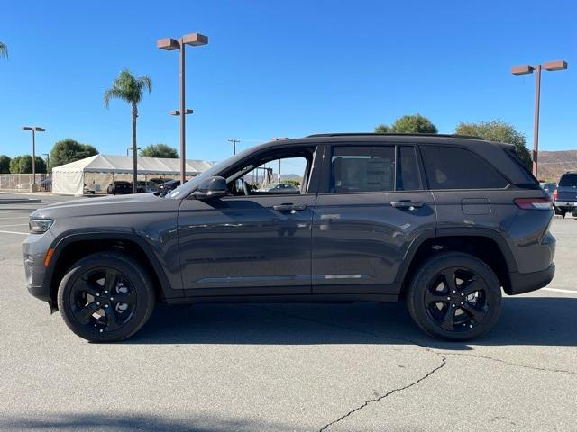 new 2025 Jeep Grand Cherokee car