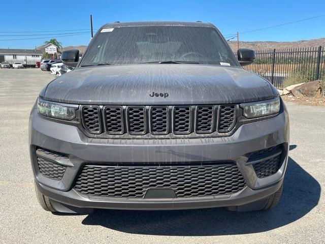 new 2025 Jeep Grand Cherokee car