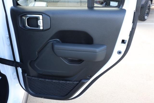 new 2025 Jeep Gladiator car, priced at $50,774