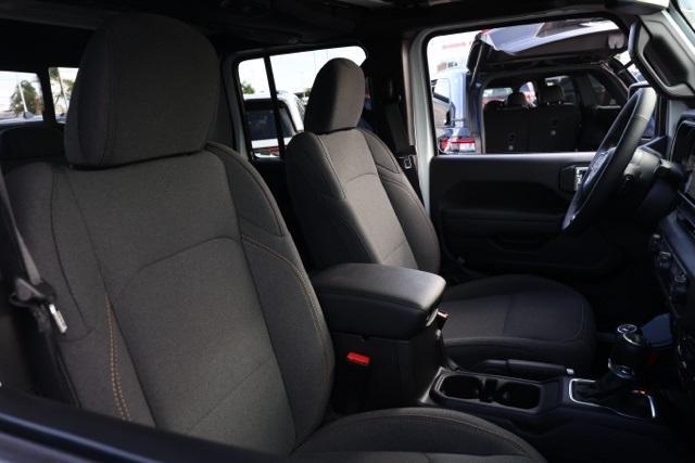 new 2025 Jeep Gladiator car, priced at $50,774