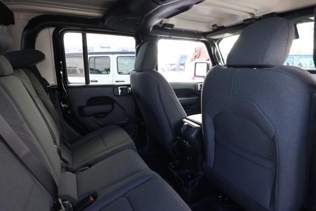 new 2025 Jeep Gladiator car, priced at $51,339