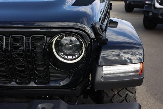 new 2025 Jeep Gladiator car, priced at $51,339