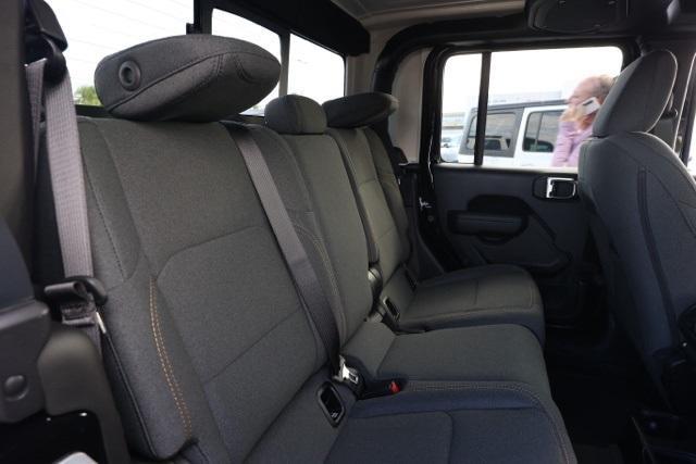 new 2025 Jeep Gladiator car, priced at $51,339