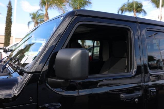 new 2025 Jeep Gladiator car, priced at $51,339