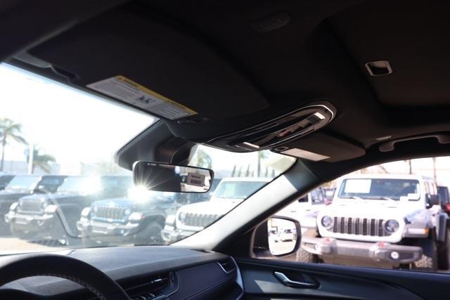 new 2025 Jeep Grand Cherokee L car, priced at $36,559