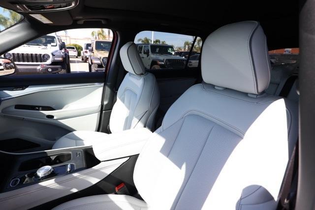 new 2025 Jeep Wagoneer S car, priced at $51,590