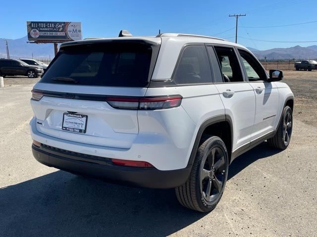 new 2025 Jeep Grand Cherokee car