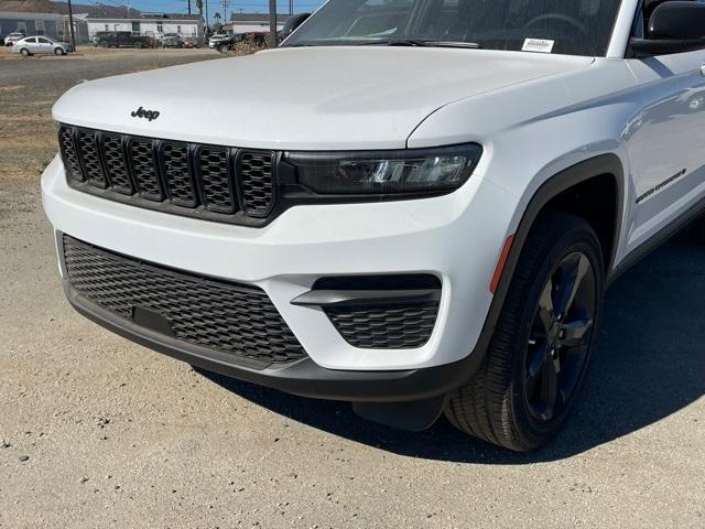 new 2025 Jeep Grand Cherokee car