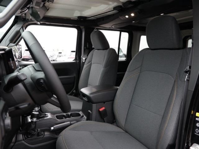 new 2025 Jeep Wrangler car, priced at $44,768