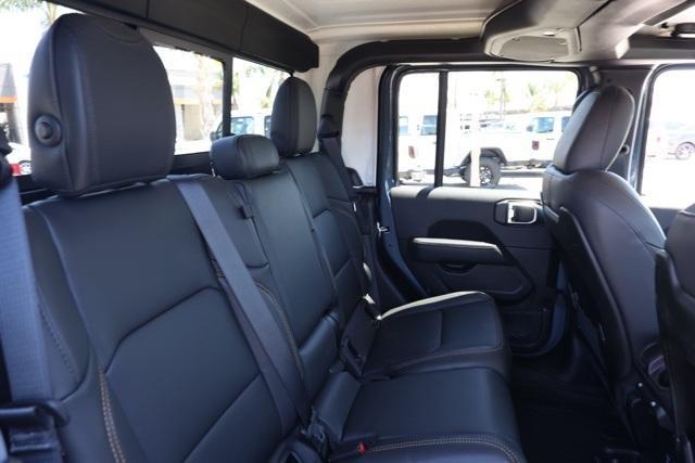 new 2025 Jeep Gladiator car, priced at $49,230