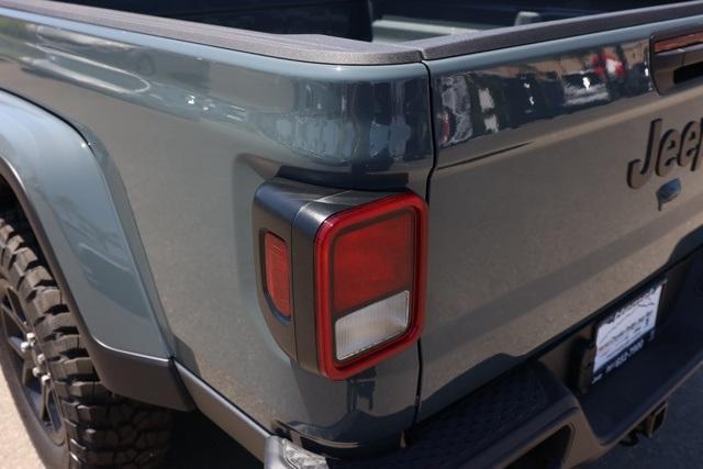 new 2025 Jeep Gladiator car, priced at $49,230