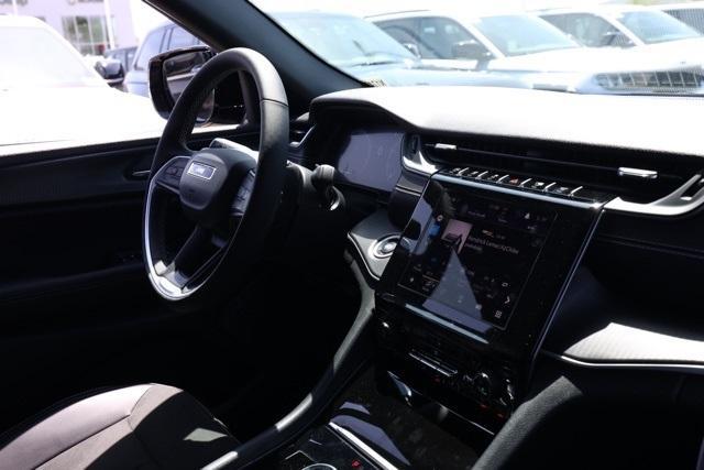 new 2025 Jeep Grand Cherokee car, priced at $45,766