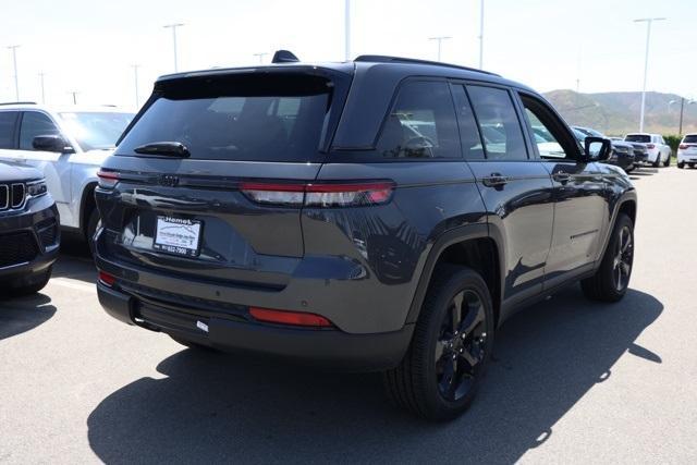 new 2025 Jeep Grand Cherokee car, priced at $45,766