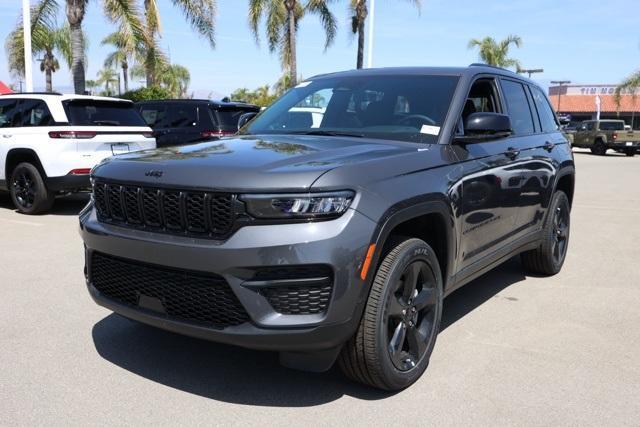 new 2025 Jeep Grand Cherokee car, priced at $45,766