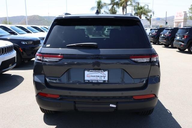 new 2025 Jeep Grand Cherokee car, priced at $45,766