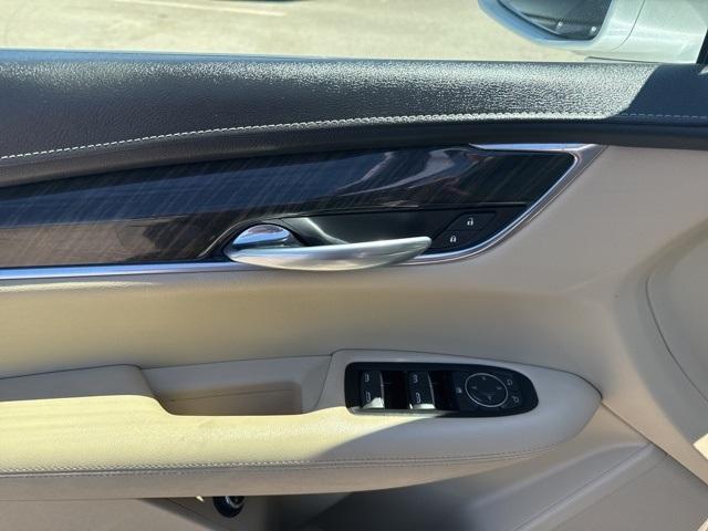 used 2018 Cadillac XT5 car, priced at $20,889
