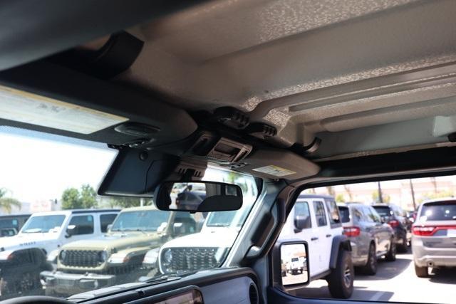 new 2025 Jeep Wrangler car, priced at $49,801