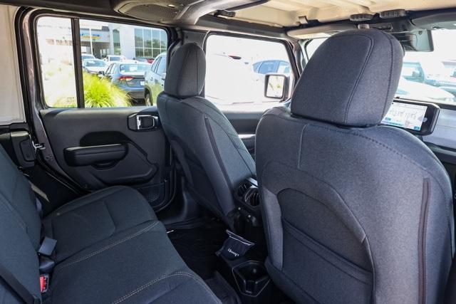 new 2025 Jeep Wrangler car, priced at $47,541