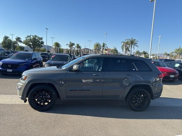 used 2021 Jeep Grand Cherokee car, priced at $25,135