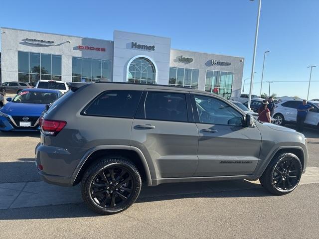 used 2021 Jeep Grand Cherokee car, priced at $25,135
